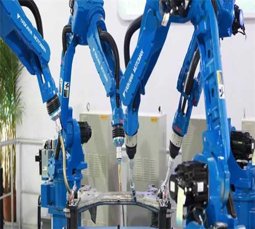 “破圈”的协作机器人|看越疆如何赋能新商业！